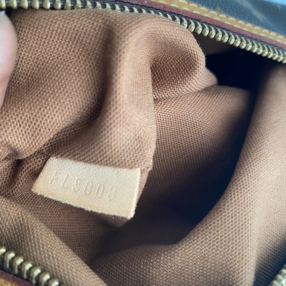 Louis Vuitton monogram Bosphore Backpack - Picture 12 of 16